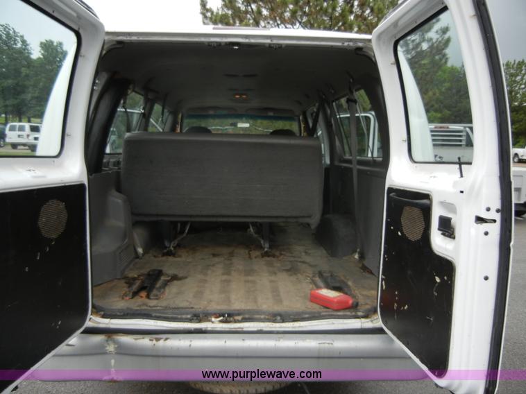 image for item 2328 1998 Ford E350 Club Wagon van