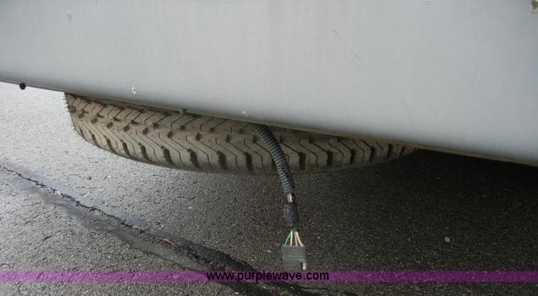 image for item 2328 1998 Ford E350 Club Wagon van