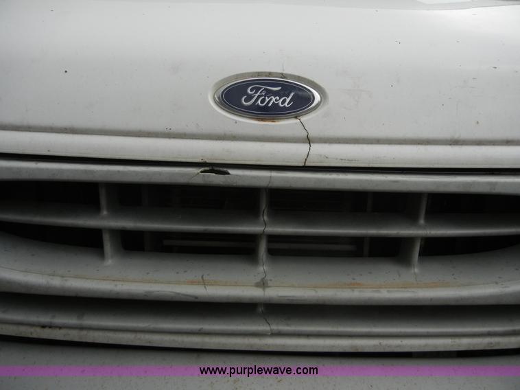 image for item 2328 1998 Ford E350 Club Wagon van