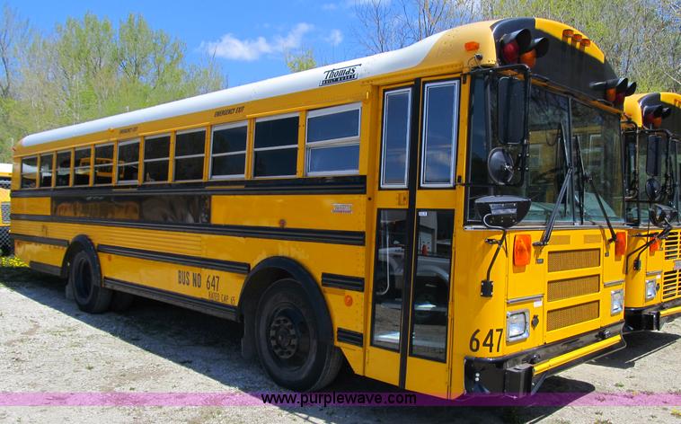 image for item 4141 2001 Thomas Built school bus