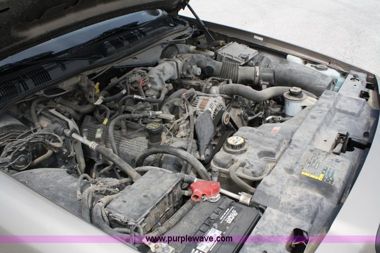 image for item 4858 2005 Ford Crown Victoria Police Interceptor