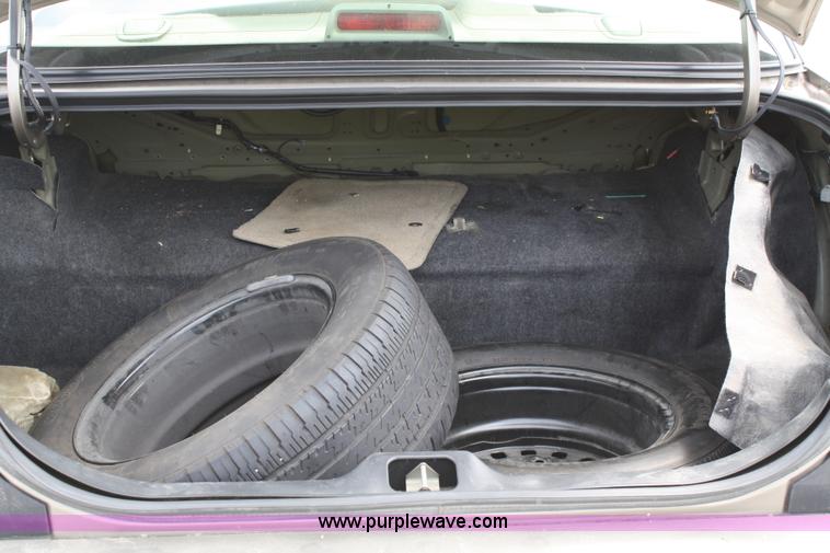 image for item 4858 2005 Ford Crown Victoria Police Interceptor