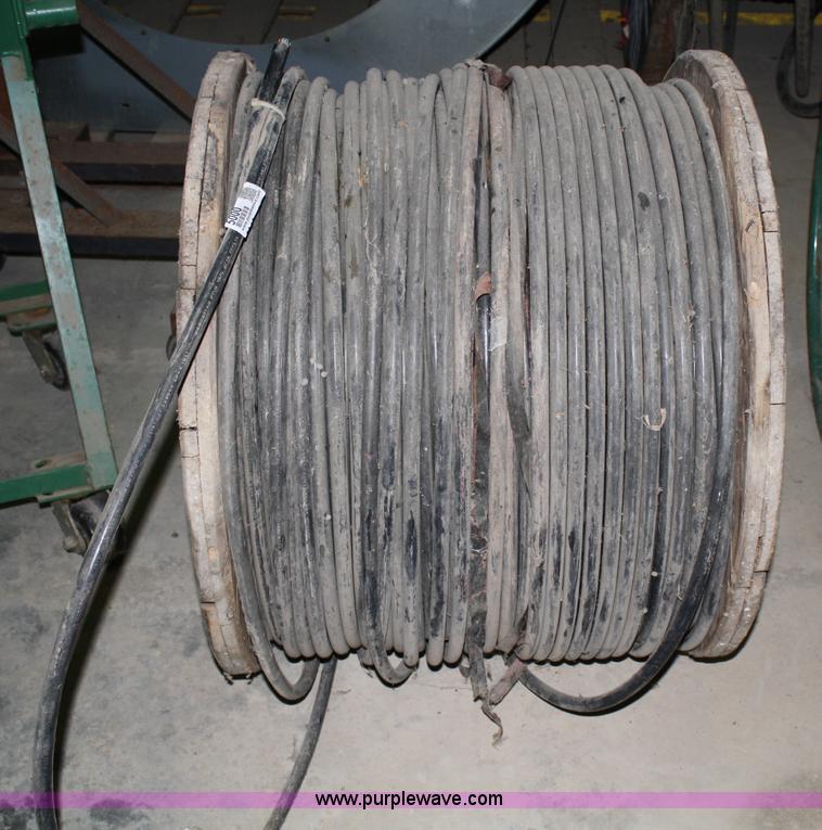image for item 5000 15.5 KV multi conductor cable