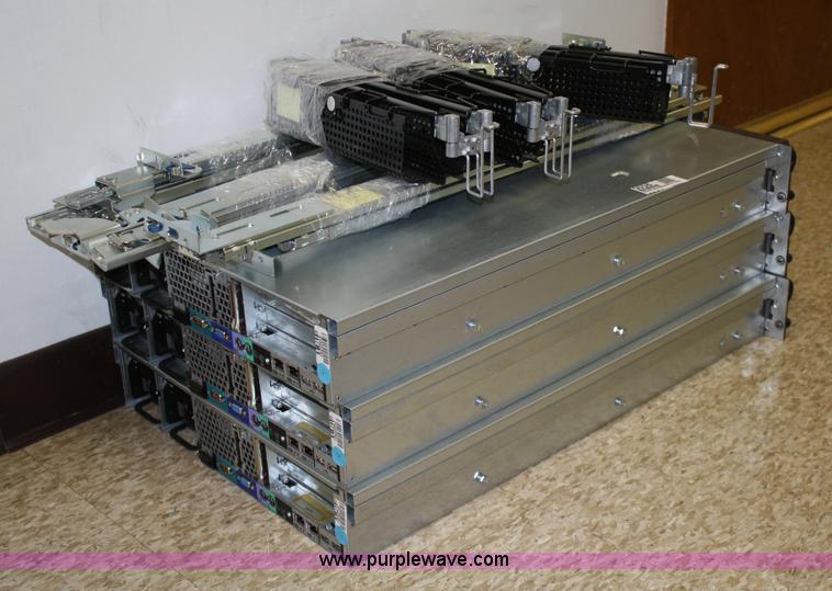 image for item 5058 (3) Dell servers