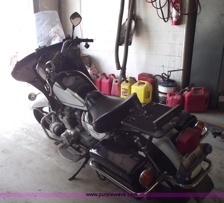 image for item 5539 1999 Kawasaki KZ1000 Police motorcycle