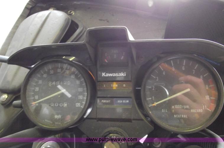 image for item 5539 1999 Kawasaki KZ1000 Police motorcycle