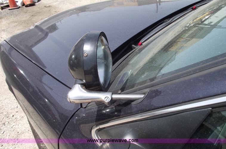 image for item 5541 2000 Ford Crown Victoria Police Interceptor