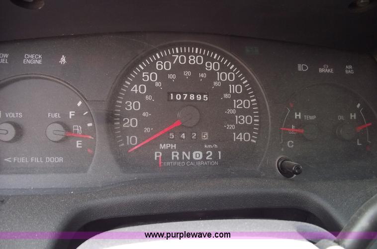 image for item 5541 2000 Ford Crown Victoria Police Interceptor