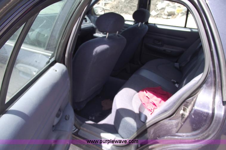 image for item 5541 2000 Ford Crown Victoria Police Interceptor