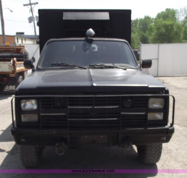 image for item 5542 1984 Chevrolet D30 SWAT team truck
