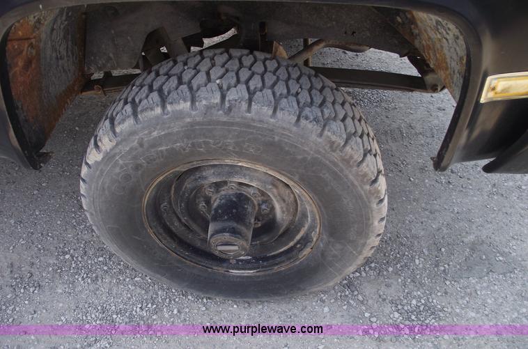 image for item 5542 1984 Chevrolet D30 SWAT team truck