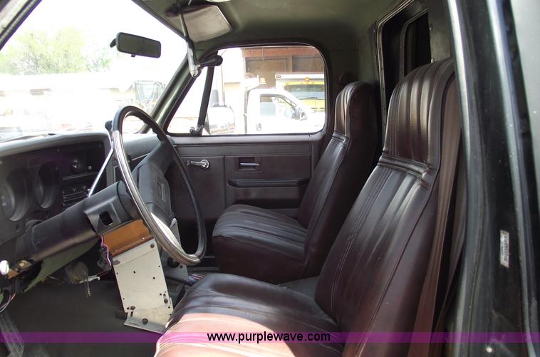 image for item 5542 1984 Chevrolet D30 SWAT team truck