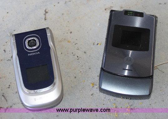 image for item 6127 Assorted electronics