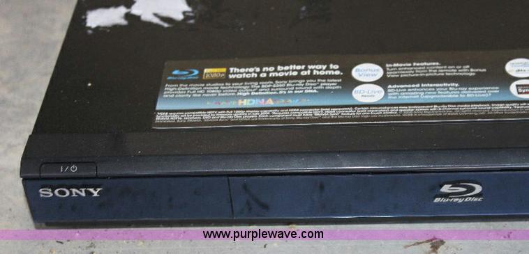 image for item 6131 Assorted electronics