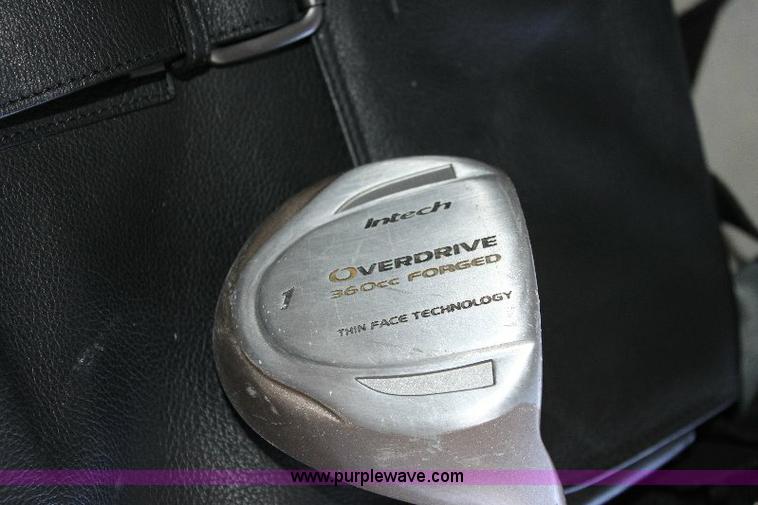 image for item 6133 Assorted items