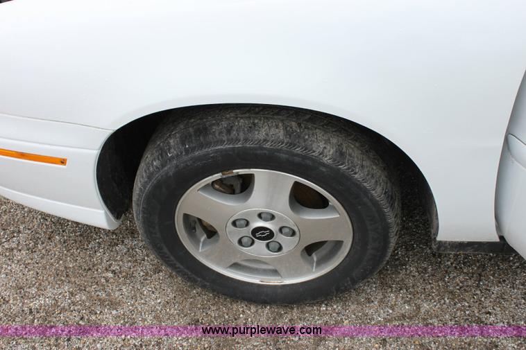 image for item 6216 2002 Chevrolet Malibu