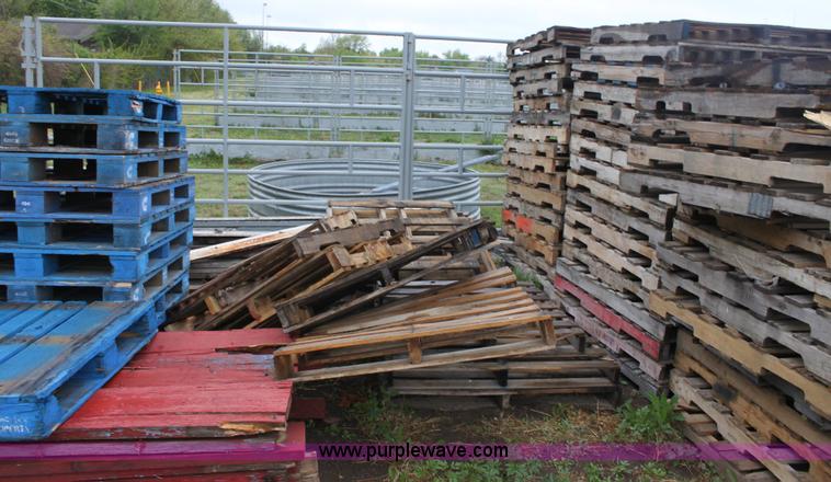 image for item 6227 Approx. 150 pallets