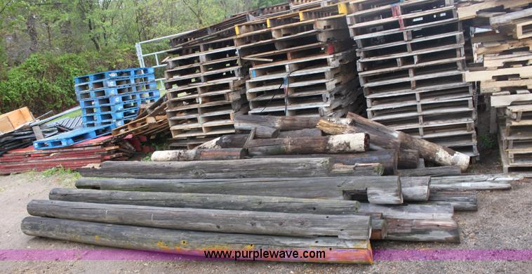 image for item 6228 (11) 12' posts