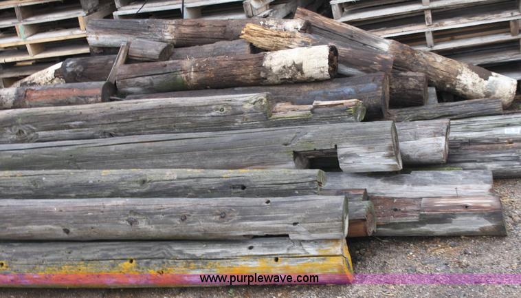 image for item 6228 (11) 12' posts