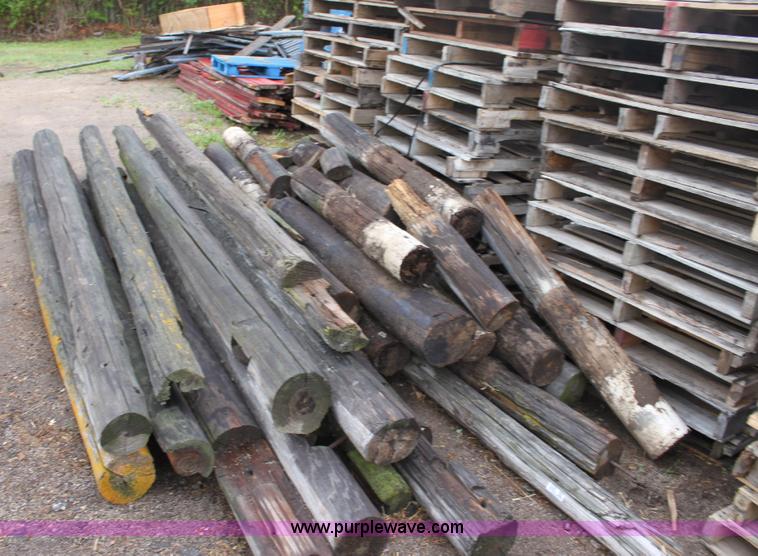 image for item 6228 (11) 12' posts