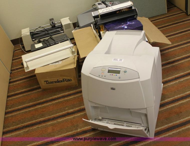 image for item 6233 Assorted electronics