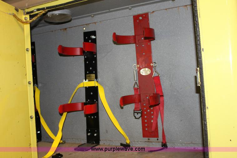 image for item 6319 1975 Ford 900 ladder truck