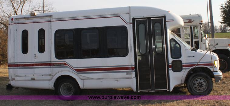 image for item 6351 1993 Ford E350 transit van