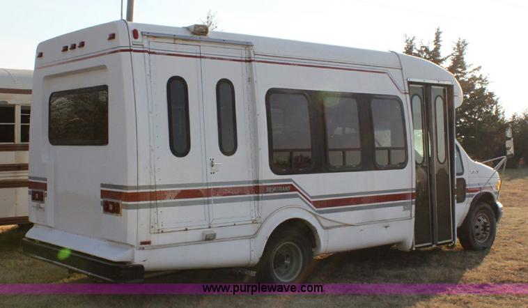 image for item 6351 1993 Ford E350 transit van