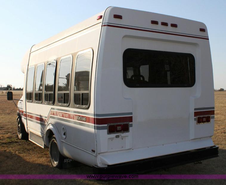 image for item 6351 1993 Ford E350 transit van