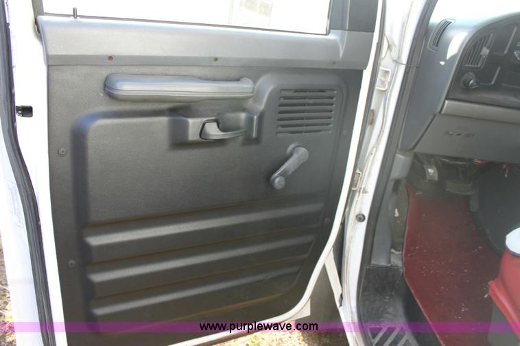 image for item 6351 1993 Ford E350 transit van