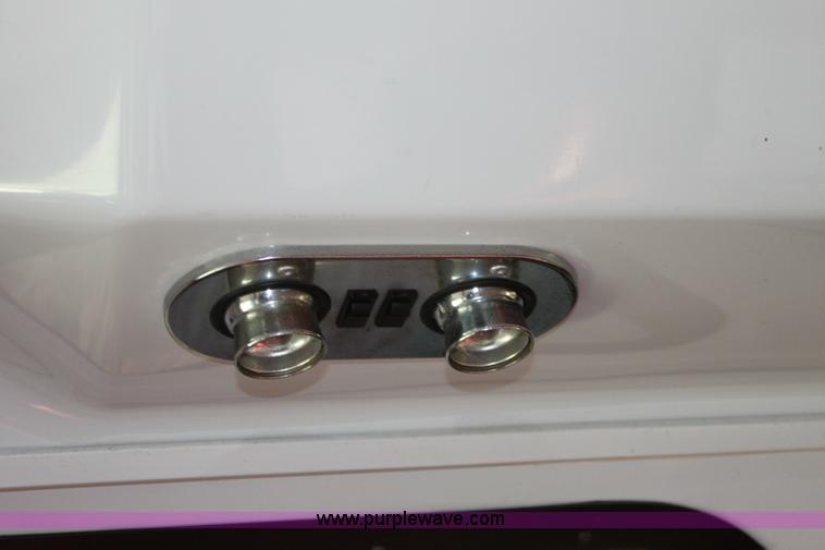 image for item 6351 1993 Ford E350 transit van