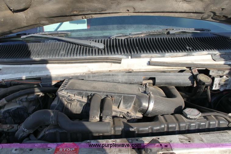 image for item 6351 1993 Ford E350 transit van