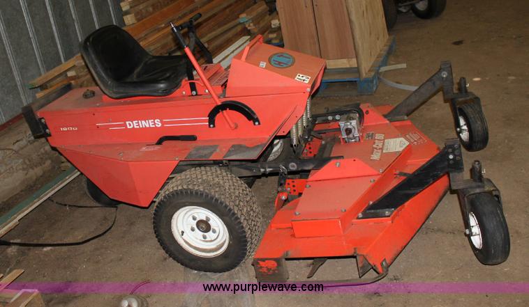 image for item 6435 Deines DD 18HT riding lawn mower