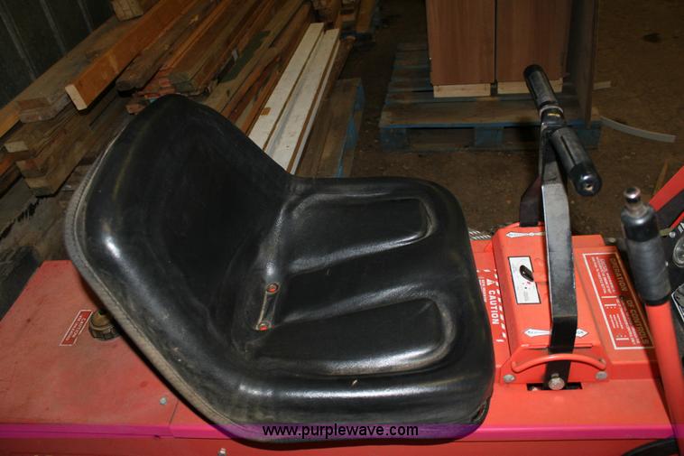 image for item 6435 Deines DD 18HT riding lawn mower