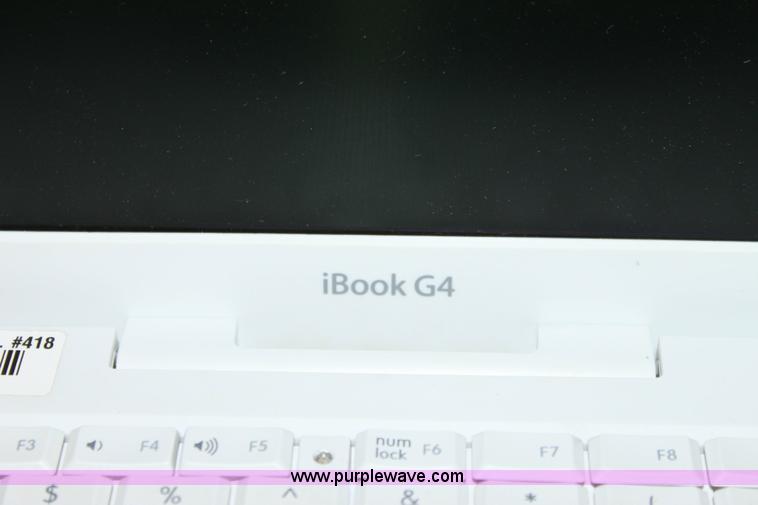 image for item 6491 (31) Apple iBook G4 laptop computers