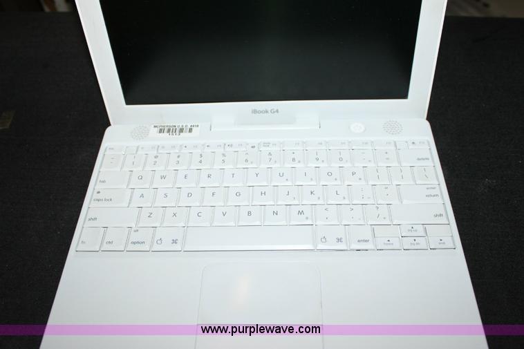 image for item 6491 (31) Apple iBook G4 laptop computers