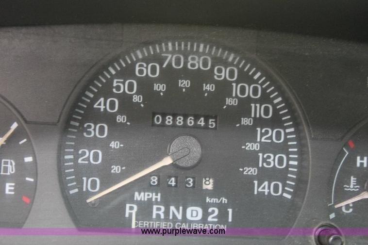 image for item 6532 1995 Ford Crown Victoria Police Interceptor