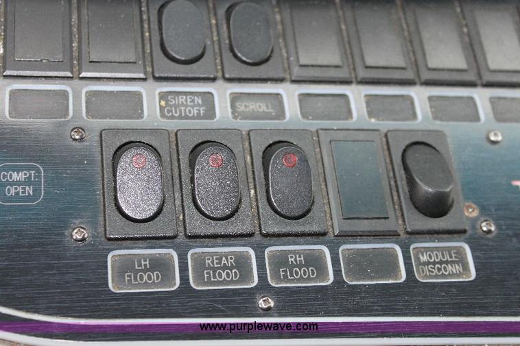 image for item 6534 2006 Ford E450 Super Duty ambulance