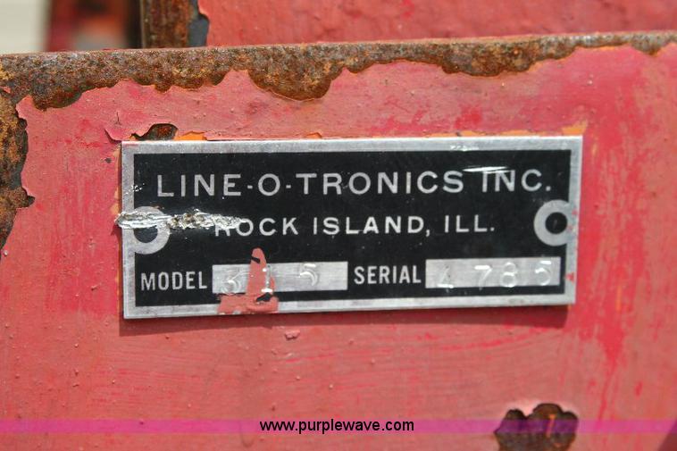 image for item 6560 Line-O-Tronics two post lift