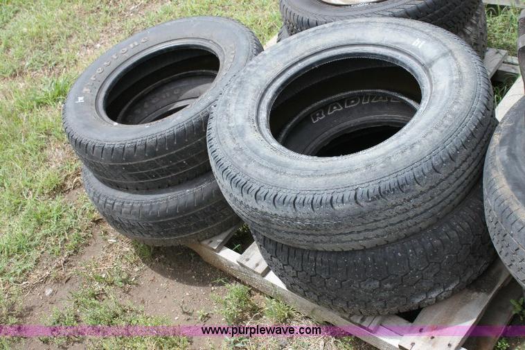 image for item 6564 (16) assorted tires
