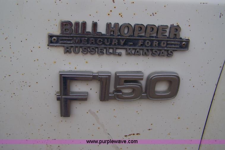 image for item 7281 1984 Ford F150 pickup truck