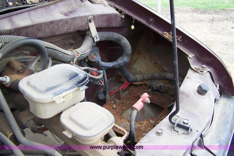 image for item 7292 1993 Chevrolet Astro van