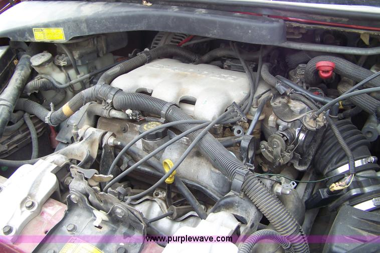 image for item 7294 2000 Chevrolet Venture mini van