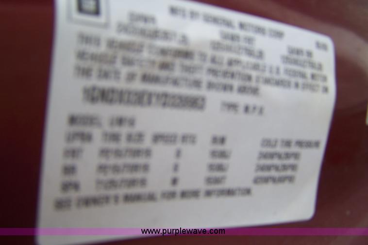 image for item 7294 2000 Chevrolet Venture mini van