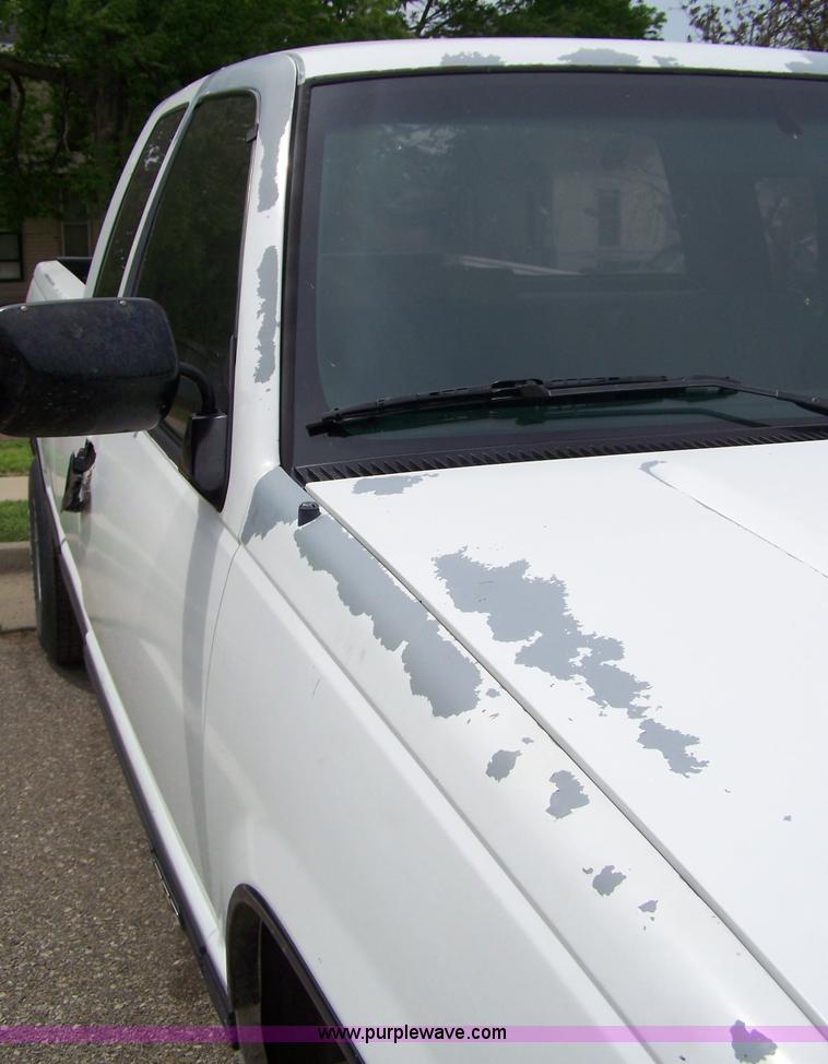 image for item 7295 1990 Chevrolet C1500 extended cab pickup truck