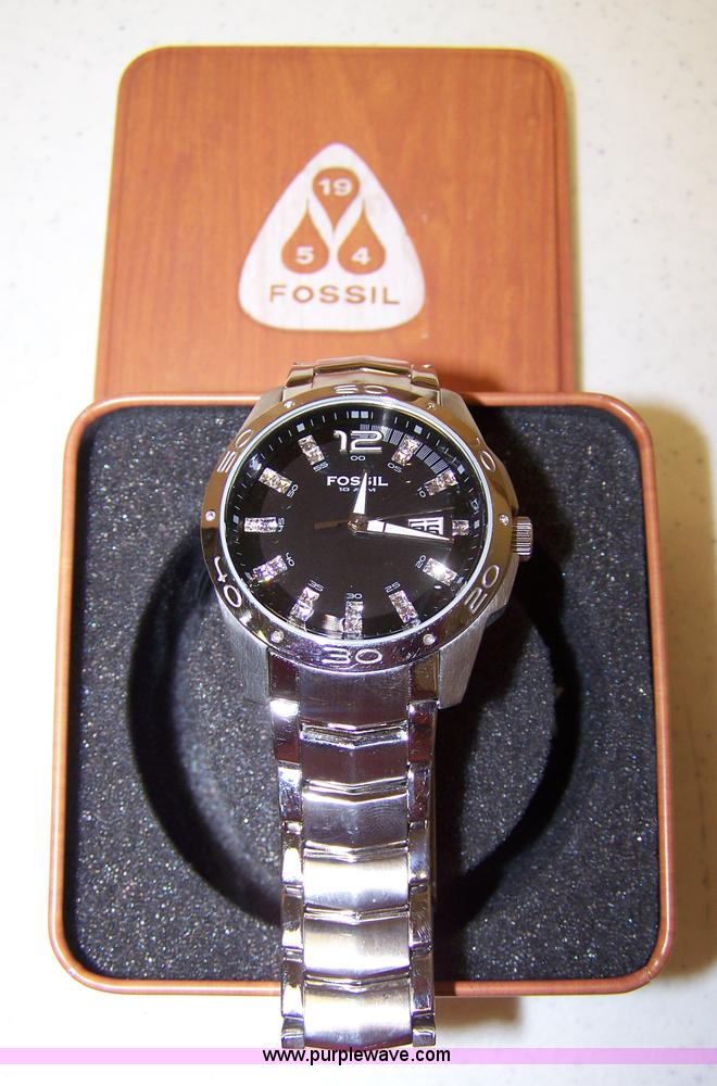 image for item 7296 Men's Fossil watch