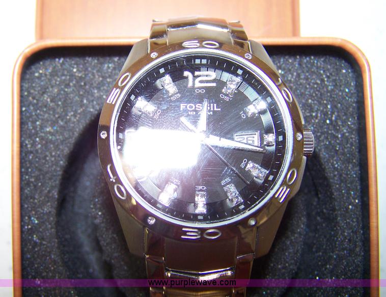 image for item 7296 Men's Fossil watch