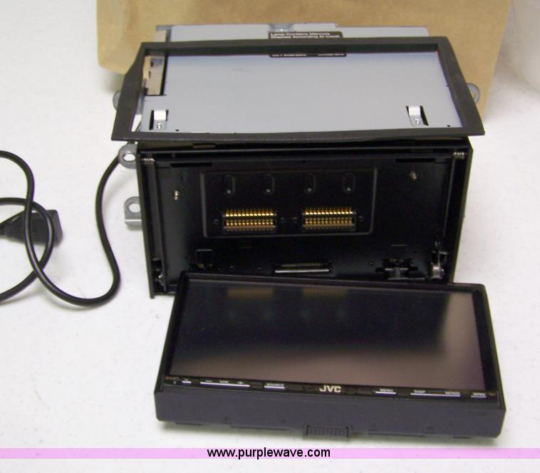 image for item 7307 JVC KW-AUX810 CD player