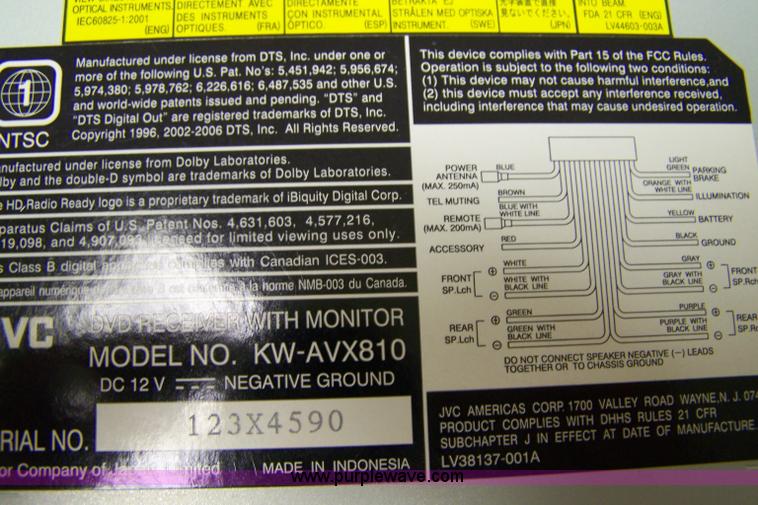 image for item 7307 JVC KW-AUX810 CD player