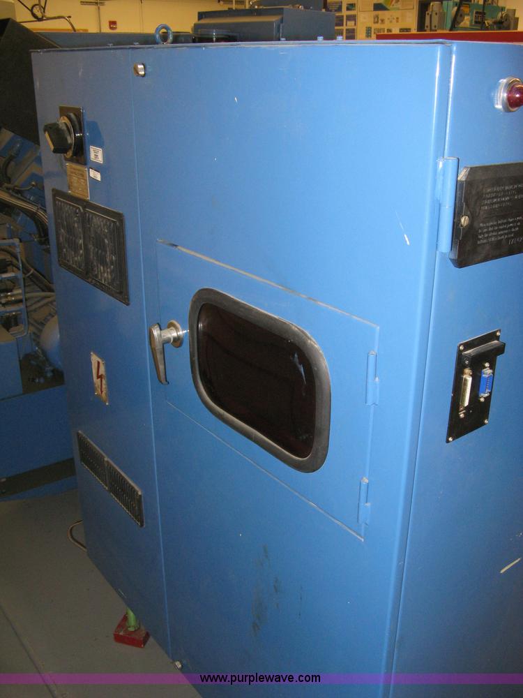 image for item 8094 1990 Kia Machine Tool KT20S industrial lathe